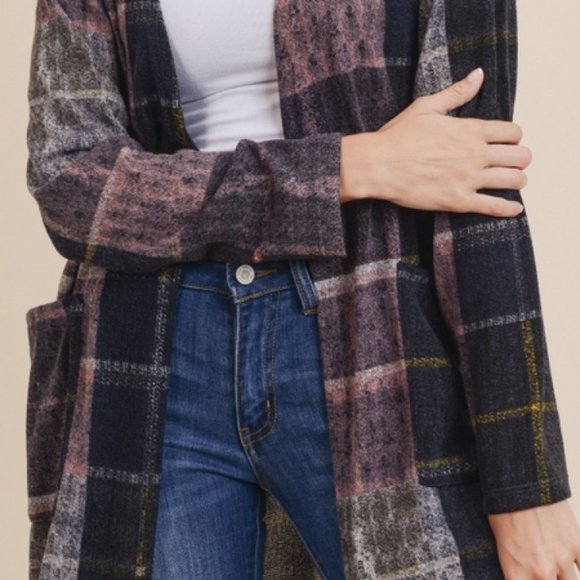 Plaid long body cardigan - Picture 3 of 5